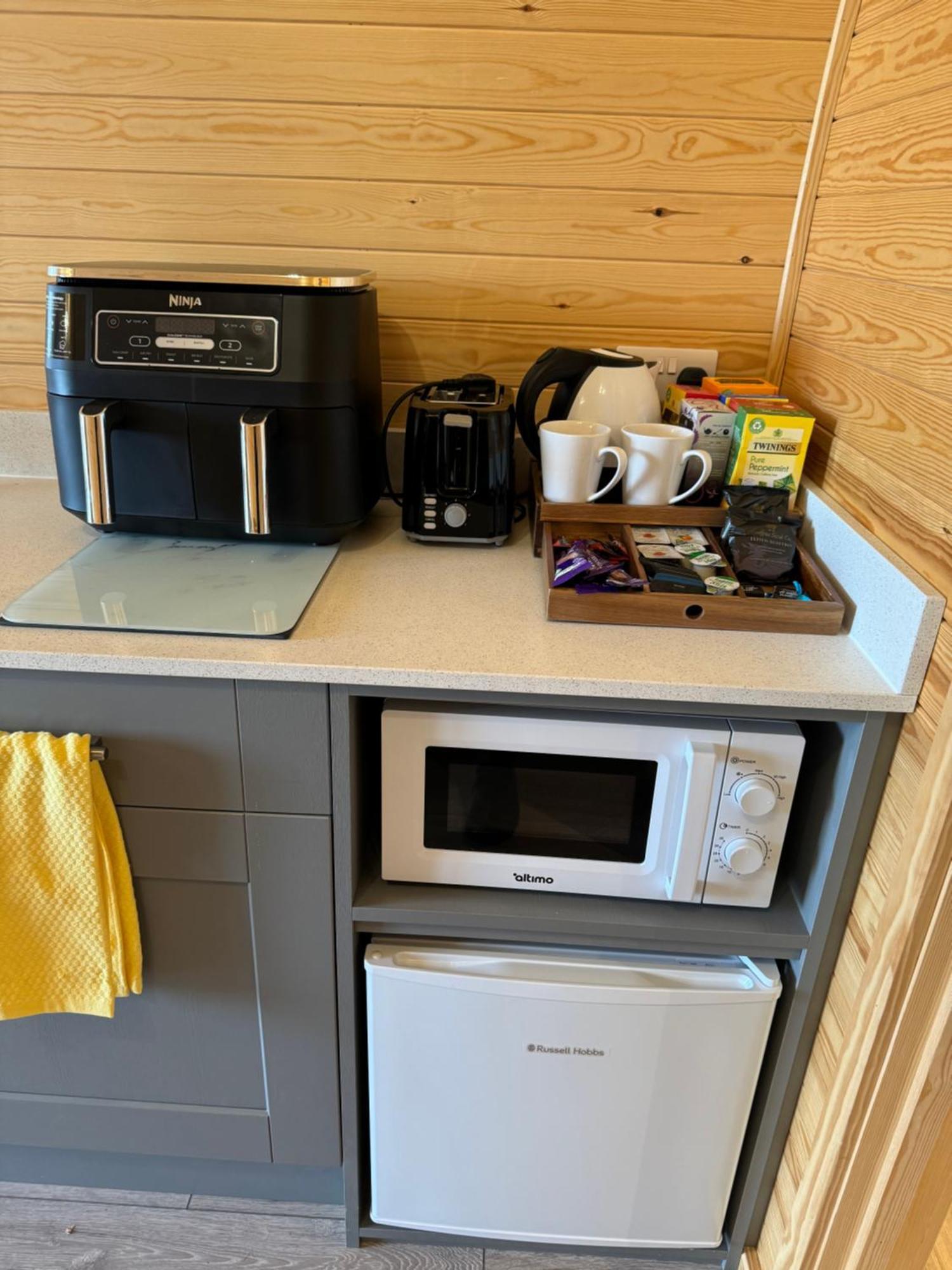 Hotel Ffrith Beach Glamping With Hot Tub Prestatyn Zewnętrze zdjęcie