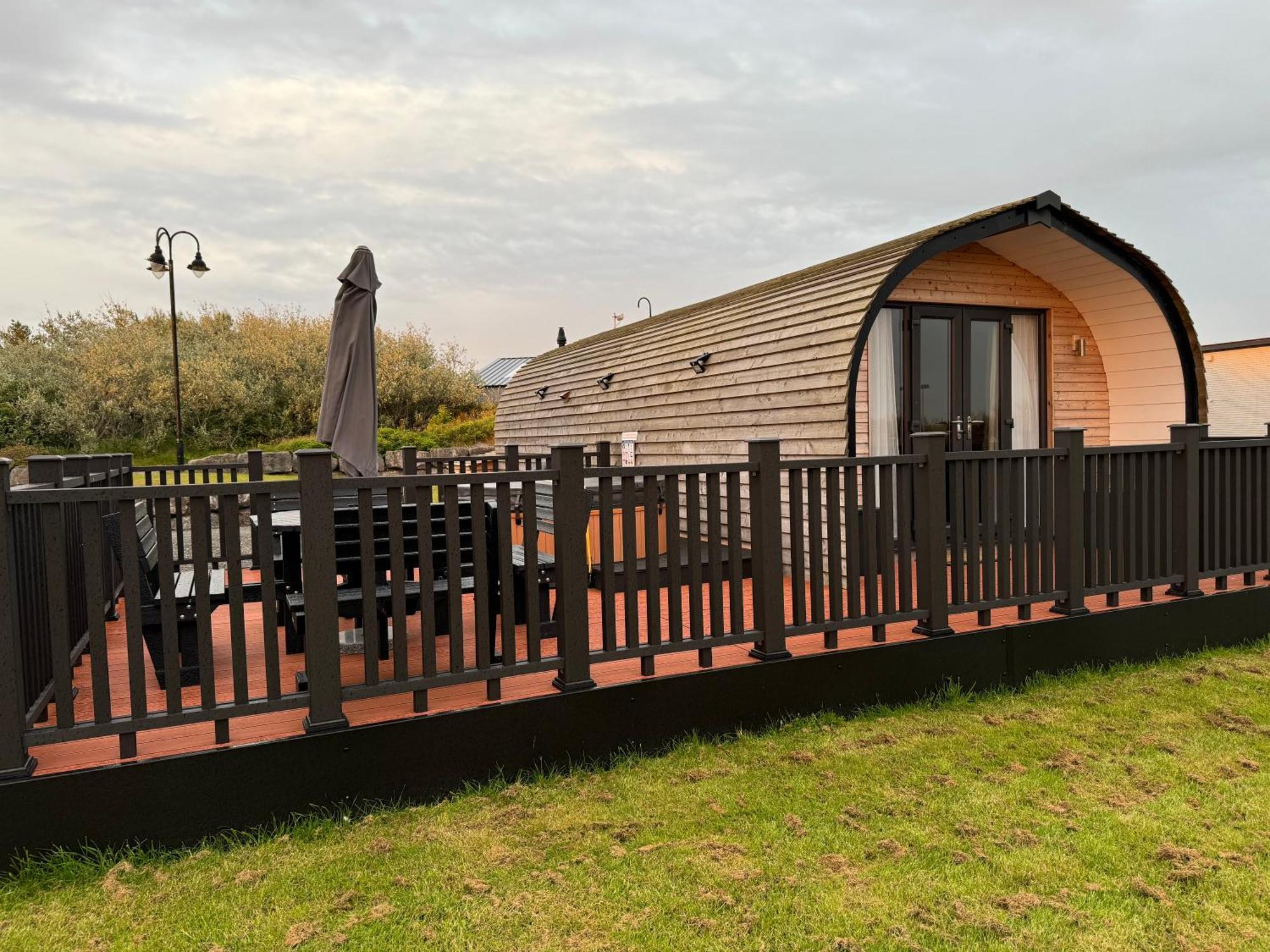 Hotel Ffrith Beach Glamping With Hot Tub Prestatyn Zewnętrze zdjęcie